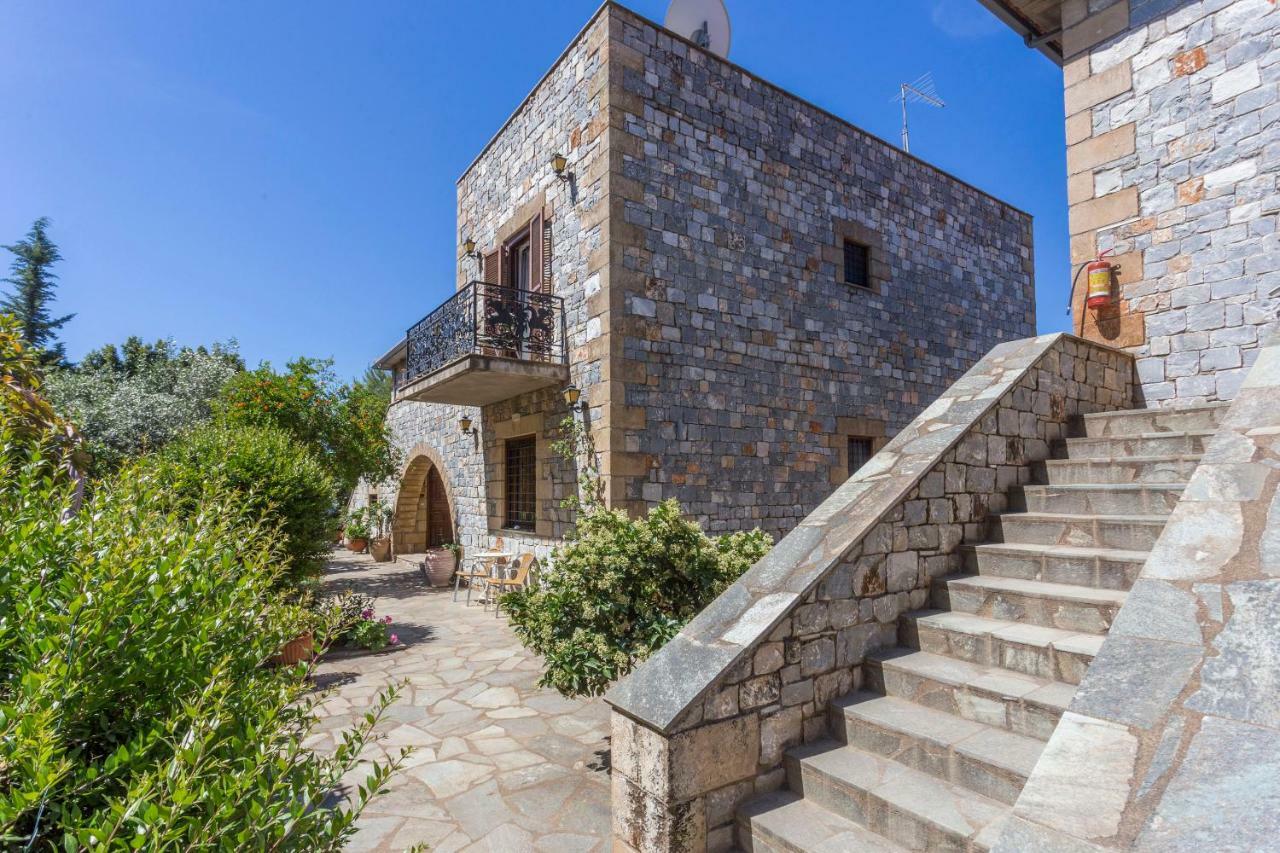 Vardia 2* Kardamyli